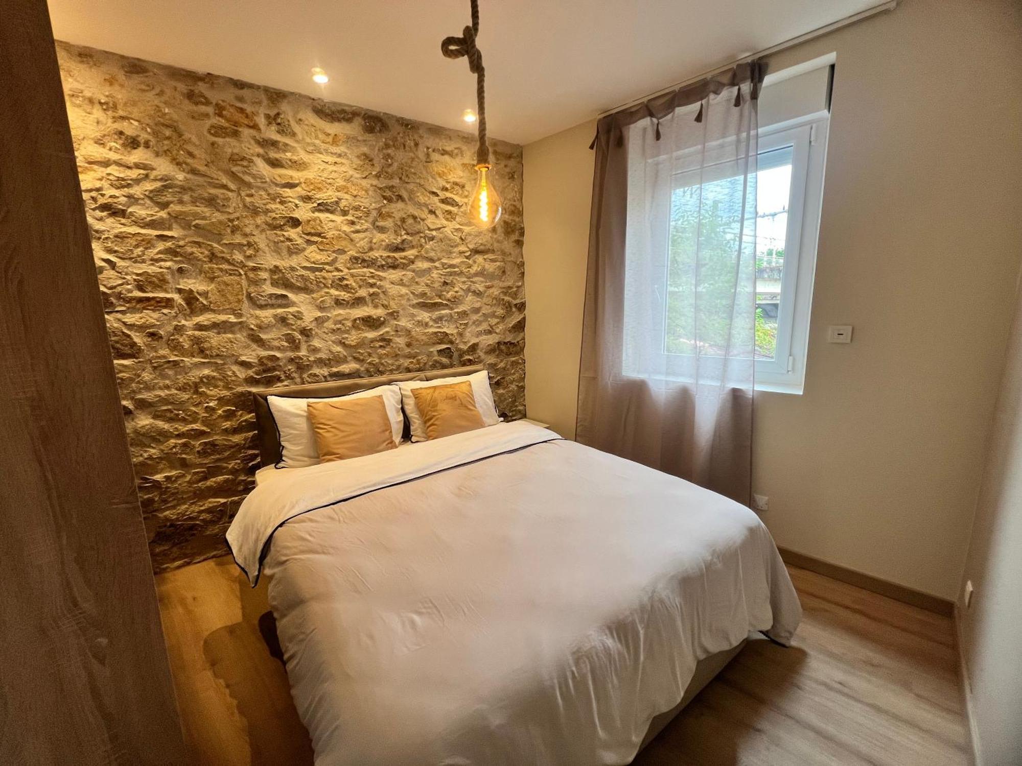 Les Pierres Dorees - Moderne & Confort Apartment La Roche-sur-Yon