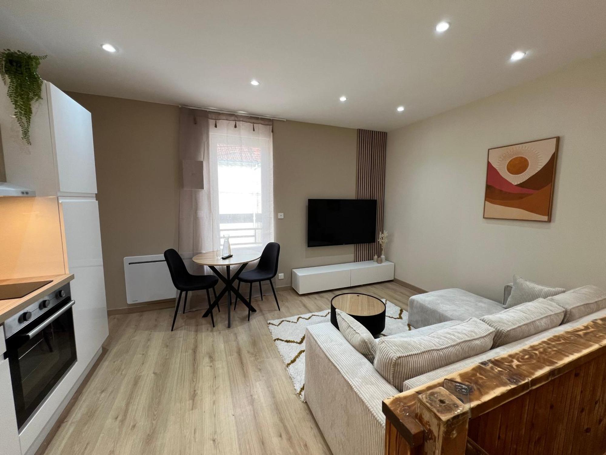 Les Pierres Dorees - Moderne & Confort * La Roche-sur-Yon